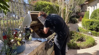 Grill grates and burners cleaned by Texas Grill Clean