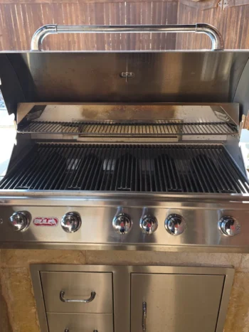 Professional BBQ grill cleaning in Dallas-Fort Worth