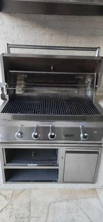 Stainless BBQ grill after professional cleaning